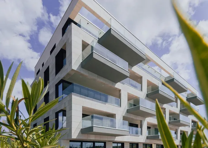 Apartment Royal Dutch Lux 4 *