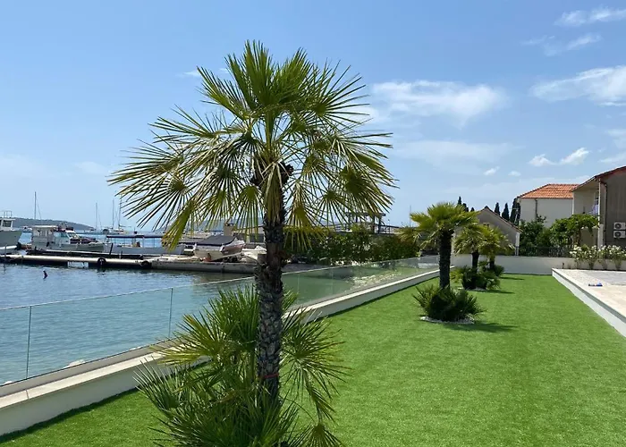 Apartment Royal Dutch Lux 4