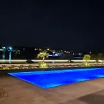 Apartment Royal Dutch Lux 4