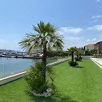 Apartment Royal Dutch Lux 4