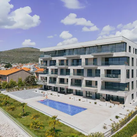 Royal Dutch Lux 4 Lägenhet Trogir